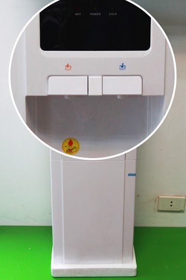 Cây nước nóng lạnh Kangaroo KG32N Cây nước nóng lạnh Kangaroo KG32N