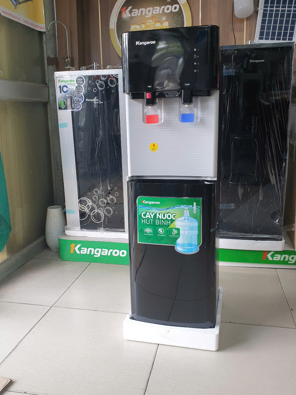 Cây Nước Nóng Lạnh Kangaroo Kg57a3
