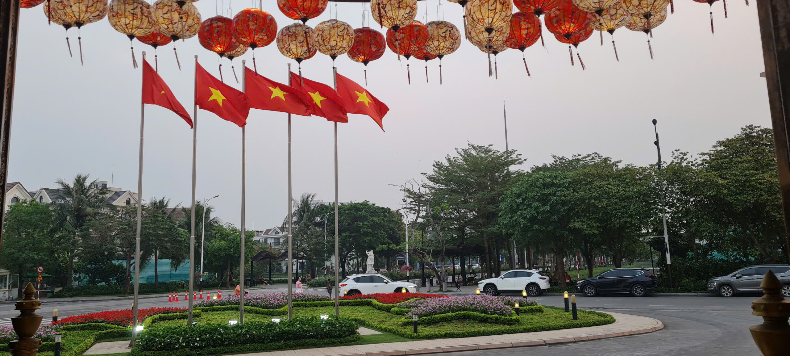 Lưu Nháp Tự động